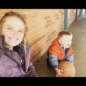 Meet your Posher, Hannah